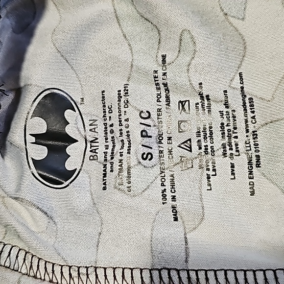 Batman small green and brown camo athletic shorts - Picture 6 of 6